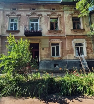 Львів'яни обурені рішенням мерії - знести історичний будинок, який постраждав від російського обстрілу