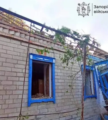 Через атаку дронів у Запорізькому районі спалахнули пожежі, одна людина постраждала — ОВА