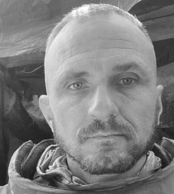 Склоним головы. Воин 3 ОШБр, играл в Киевских Викингах, погиб под Бахмутом