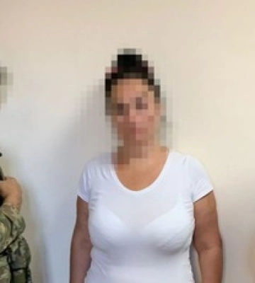 В Одесі затримали жінку, яку підозрюють у підготовці теракту біля ТЦК