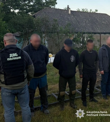 На Буковині викрили чергову схему незаконного виїзду чоловіків за кордон