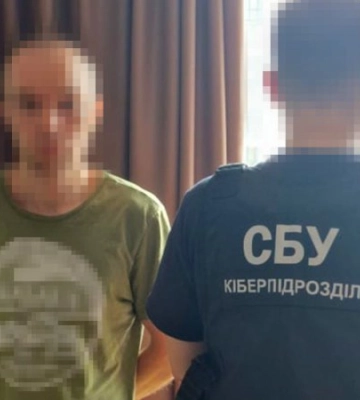 СБУ затримала “айтішника” з Франківська за підозрою в роботі на окупаційну адміністрацію на Херсонщині