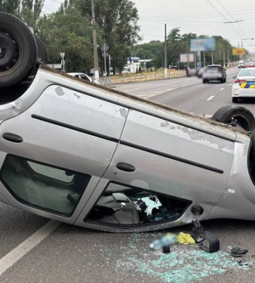 Водій під наркотиками перекинувся на автомобілі у Кропивницькому 