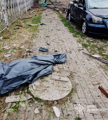 Вибухи, паніка та зачинені укриття: на Дніпропетровщині люди потрапили під атаку