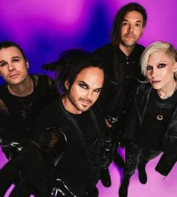 Рады быть здесь, – культовая группа The Rasmus прибыла в Киев
