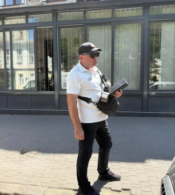 В Одесі відому волонтерку оштрафували за паркування під час тривоги