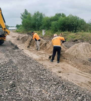 Відновлення з благодійною підтримкою: на Закарпатті будують новий міст замість зруйнованого