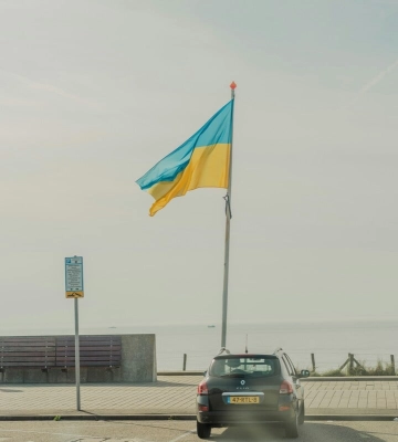 Перед пунктом пропуску «Устилуг» - більше 100 автівок: що трапилось