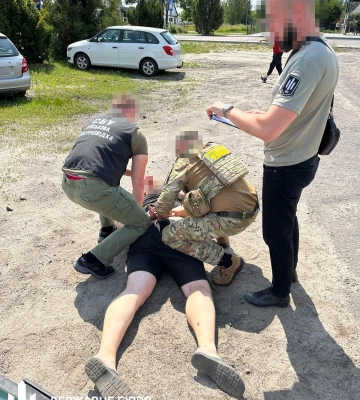 На Волині правоохоронця підозрюють в продажі фейкових медичних довідок