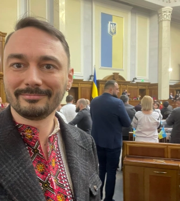 "Жодних пільг і безкоштовних проїздів": нардеп від "Слуги народу" оскандалився заявою про ветеранів "Жодних пільг і безкоштовних проїздів": нардеп від "Слуги народу" оскандалився заявою про ветеранів