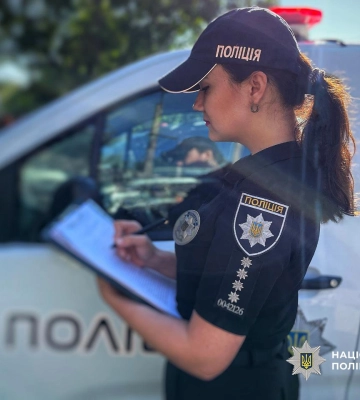 Одеситка намагалася незаконно переправити чоловіка за кордон у багажнику авто
