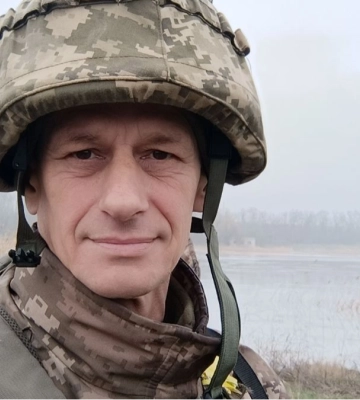 Перед пунктом пропуску «Устилуг» - більше 100 автівок: що трапилось