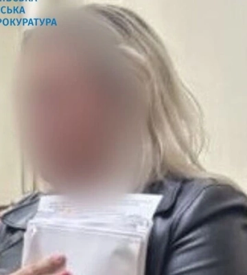 Суд обрав запобіжний захід для чиновниці КМДА Радової, затриманої на хабарі Суд обрав запобіжний захід для чиновниці КМДА Радової, затриманої на хабарі