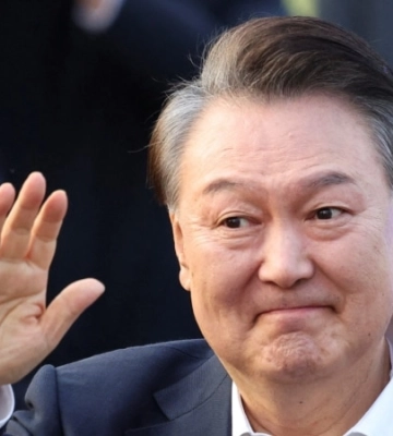 Суд залишив експрезидента Південної Кореї під вартою