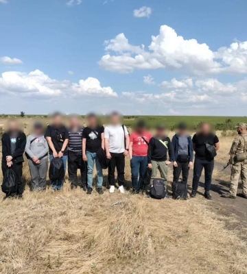 На Одещині прикордонники затримали велику групу ухилянтів