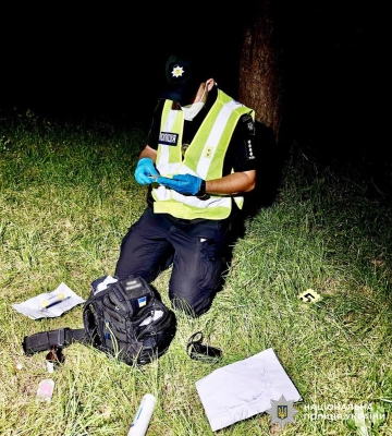 У Звягелі з ножем пограбував жінку та втік до Києва - поліцейські Житомирщини затримали злодюгу