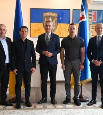 Закарпаття та Польща посилюють співпрацю – мільйонні інвестиції та нові кордони на горизонті!
