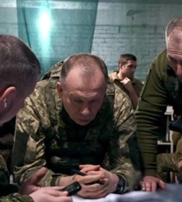 Бои в Донецкой области и уничтожение вражеских ДРГ: Сырский доложил Зеленскому о фронте