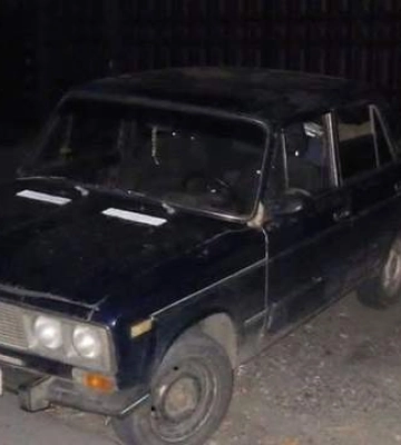 На Миколаївщині п&#039;яний чоловік без водійських прав возив друзів на даху авто