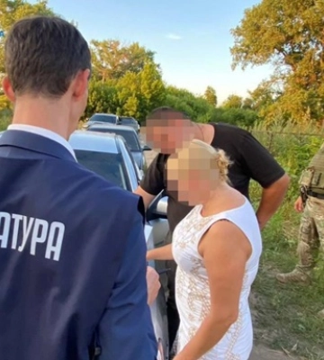 На Винничине адвокат вместе с сообщниками завладели паями умерших людей