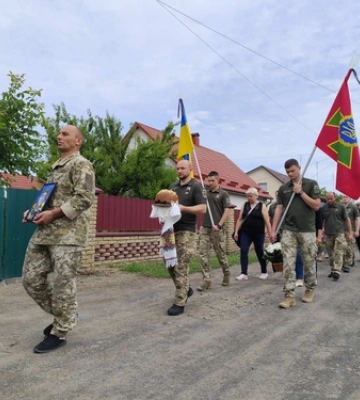 У Ківерцях попрощалися із бійцем Юрієм Шупічуком 