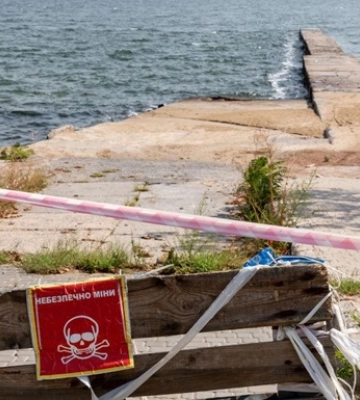 На побережье Одесчины уничтожили морскую мину На побережье Одесчины уничтожили морскую мину
