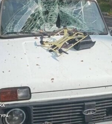 Окупанти вдарили дроном по Куп’янську: три людини дістали поранення