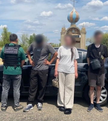 Житель Харківщини намагався виїхати з України у багажнику авто