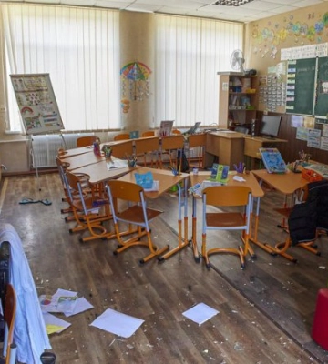 Харківська ОВА спростувала чутки про тиск на батьків і «захоплення» шкіл