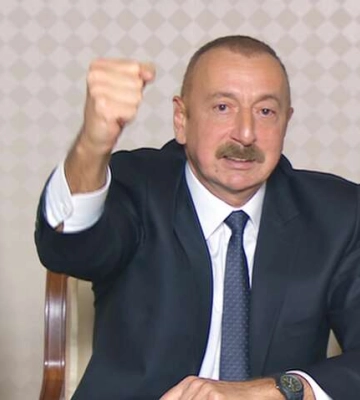 Азербайджан пригрозив Росії зброєю після удару по Україні