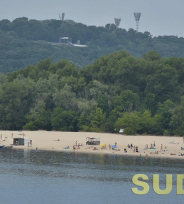 Назвали пляжі у Києві, де якість води безпечна для купання
