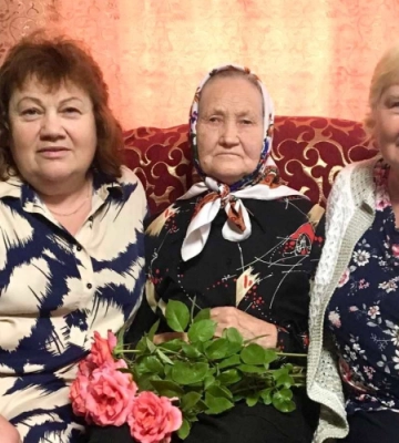 Виховала двох дітей, має 4 онуків, 3 правнуків: довгожителька з Волині відзначила 91-річчя
