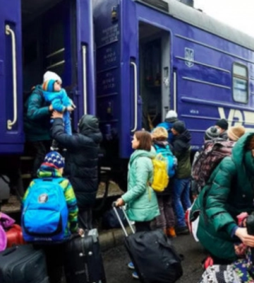 Затримки до 3 годин: через Дніпро відстають поїзди на Львів, Мукачево та Харків