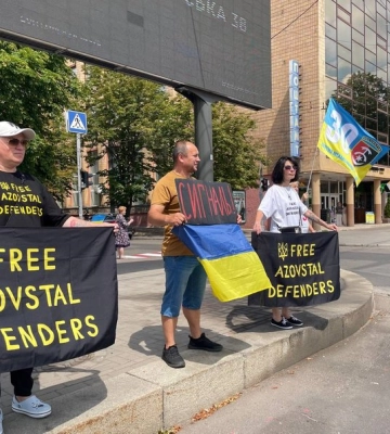 "Доводиться боротися з болем сам на сам": у Черкасах відбулася акція "Не мовчи — полон вбиває"