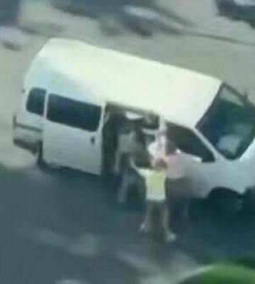 Сломанные ребра и проколотое легкое. В одесском ТЦК начали служебную проверку из-за инцидента с «заталкиванием в бус» мужчины