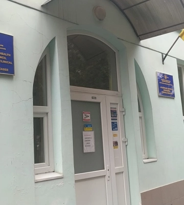 Спалах сальмонельозу у Львові. Десятки людей в інфекційній лікарні