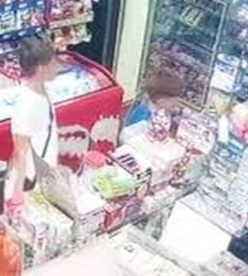 У Дніпрі підлітки двічі &quot;обнесли&quot; магазин (ВІДЕО)