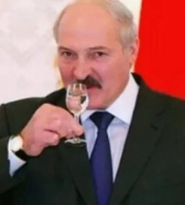 Юрист Трампа розповів, навіщо пив горілку із Лукашенком