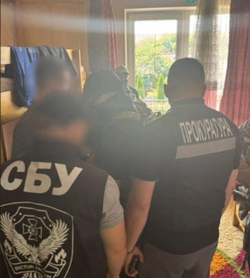 Затримали іноземців з кокаїном на 6 млн грн: у Чернівцях перекрили канал постачання наркотиків