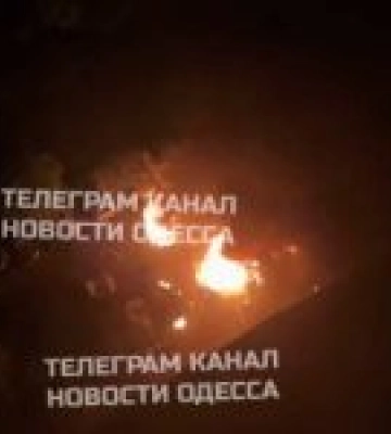 Внаслідок ворожої атаки по Одесі постраждала 41-річна жінка