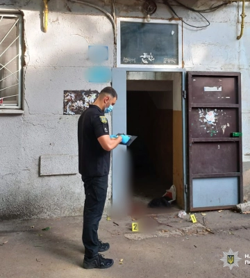 Помстився за образу ударом ножа - в Одесі підозрюваному обрано запобіжний захід. ФОТО