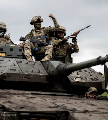 Украинские военные показали, как россияне пытаются просачиваться малыми группами на Покровском направлении