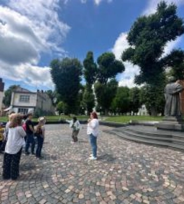 Військовослужбовці та ветерани відвідали Дрогобич і Новошичі в межах проєкту «Терапія мандрами»