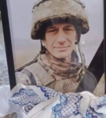 На Рожищенщині громаді в останню дорогу провели захисника України Віктора Кревського. ФОТО