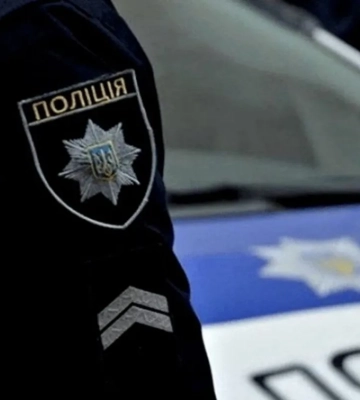 Хотел произвести впечатление на девушку: правоохранители установили личность, которая запускала салют в Буче