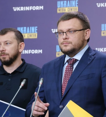 Финал для НАБУ и САП? Как Рада передала борцов с коррупцией под контроль генпрокурора Финал для НАБУ и САП? Как Рада передала борцов с коррупцией под контроль генпрокурора
