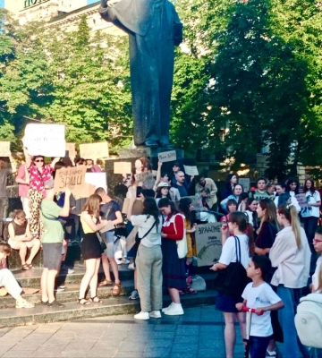 У центрі Львова протестують проти обмеження повноважень НАБУ і САП