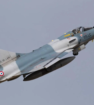 Поблизу Луцька розбився винищувач Mirage, пілот катапультувався