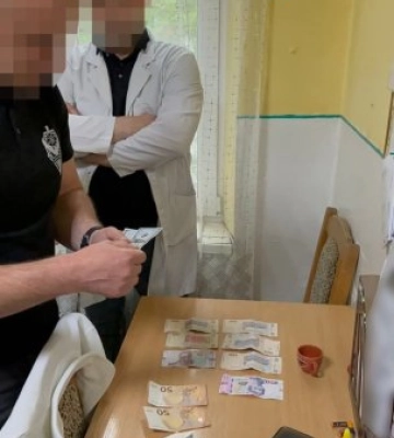 Відстрочка від мобілізації за хабар: у Тячеві прокуратура скерувала до суду обвинувальний акт стосовно завідувача відділення&amp;hellip;