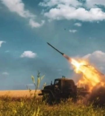 Миколаївщина зазнала ворожих обстрілів: пошкоджено базу відпочинку та електромережу